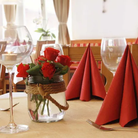 Hotel Krone 2*